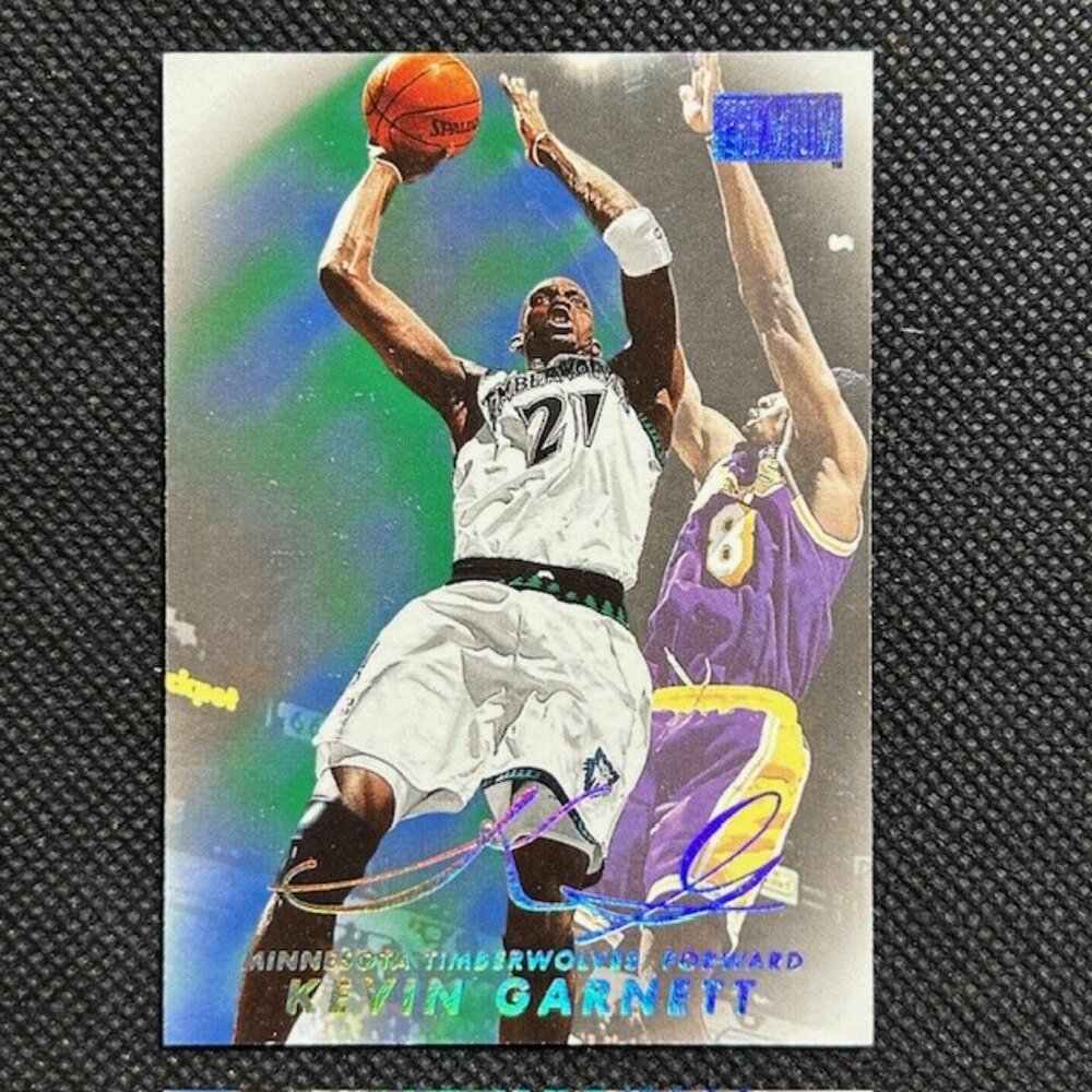 1998-99 Skybox Premium - Kevin Garnett #53 Minnesota Timberwolves HOF